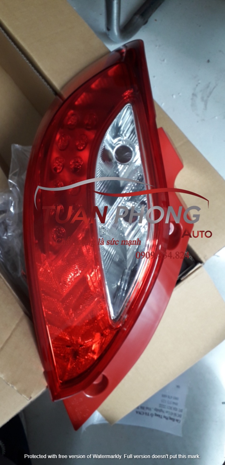 Đèn Hậu(đèn Lái Sau) MAZDA2S 2005-D65151160M D65151150M